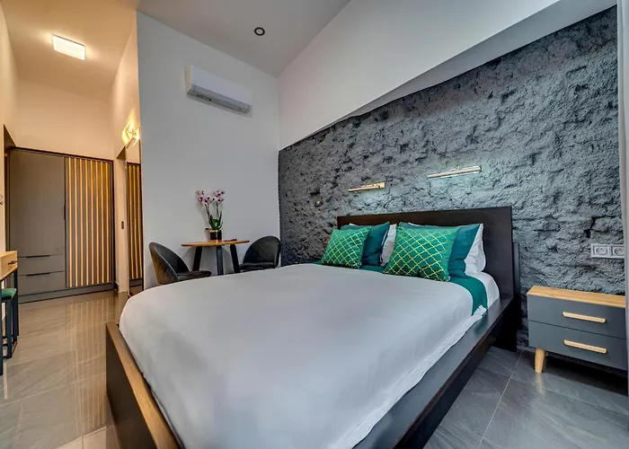 Komorowski Luxury Guest Rooms