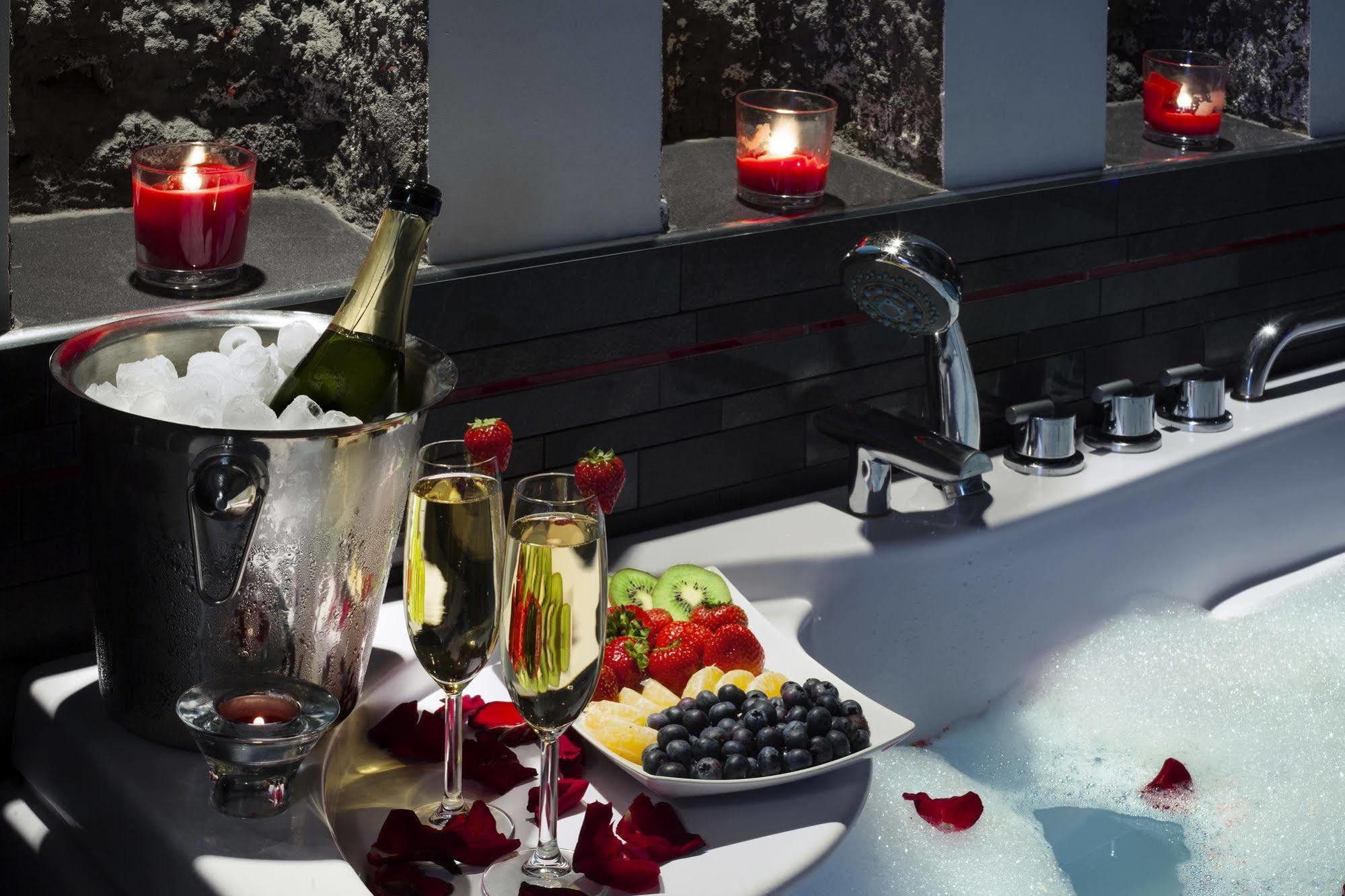 Komorowski Luxury Guest Апарт-готель
